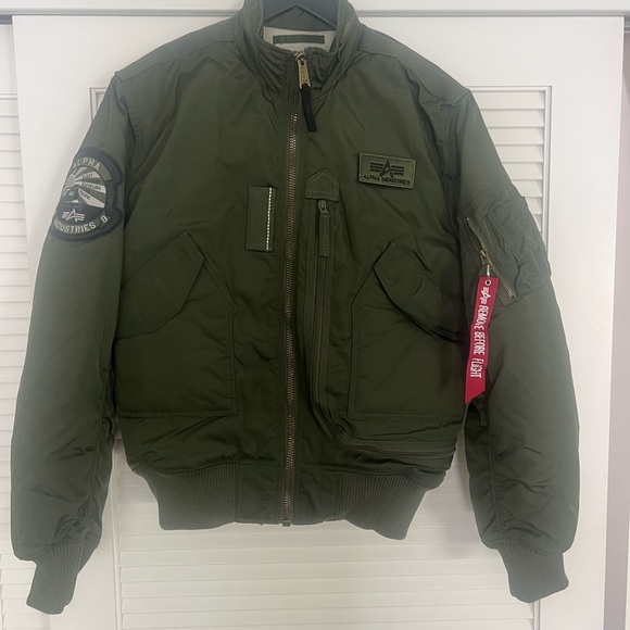 Alpha Industries Engine Jacket. - Picture 2 of 7